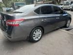 Nissan Sentra 2019 (2)