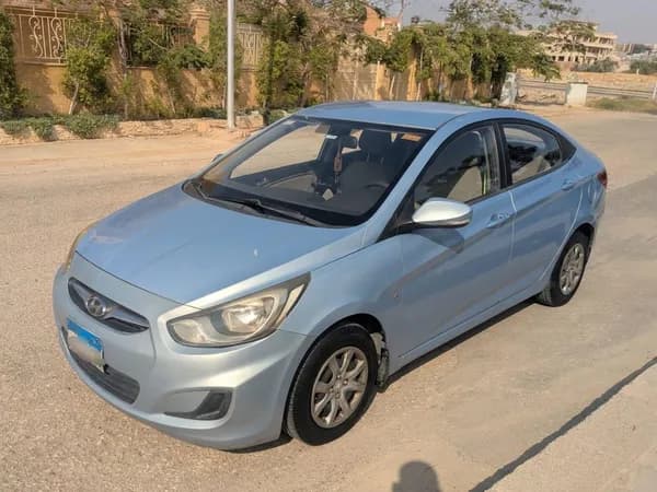 Hyundai Accent RB 2012