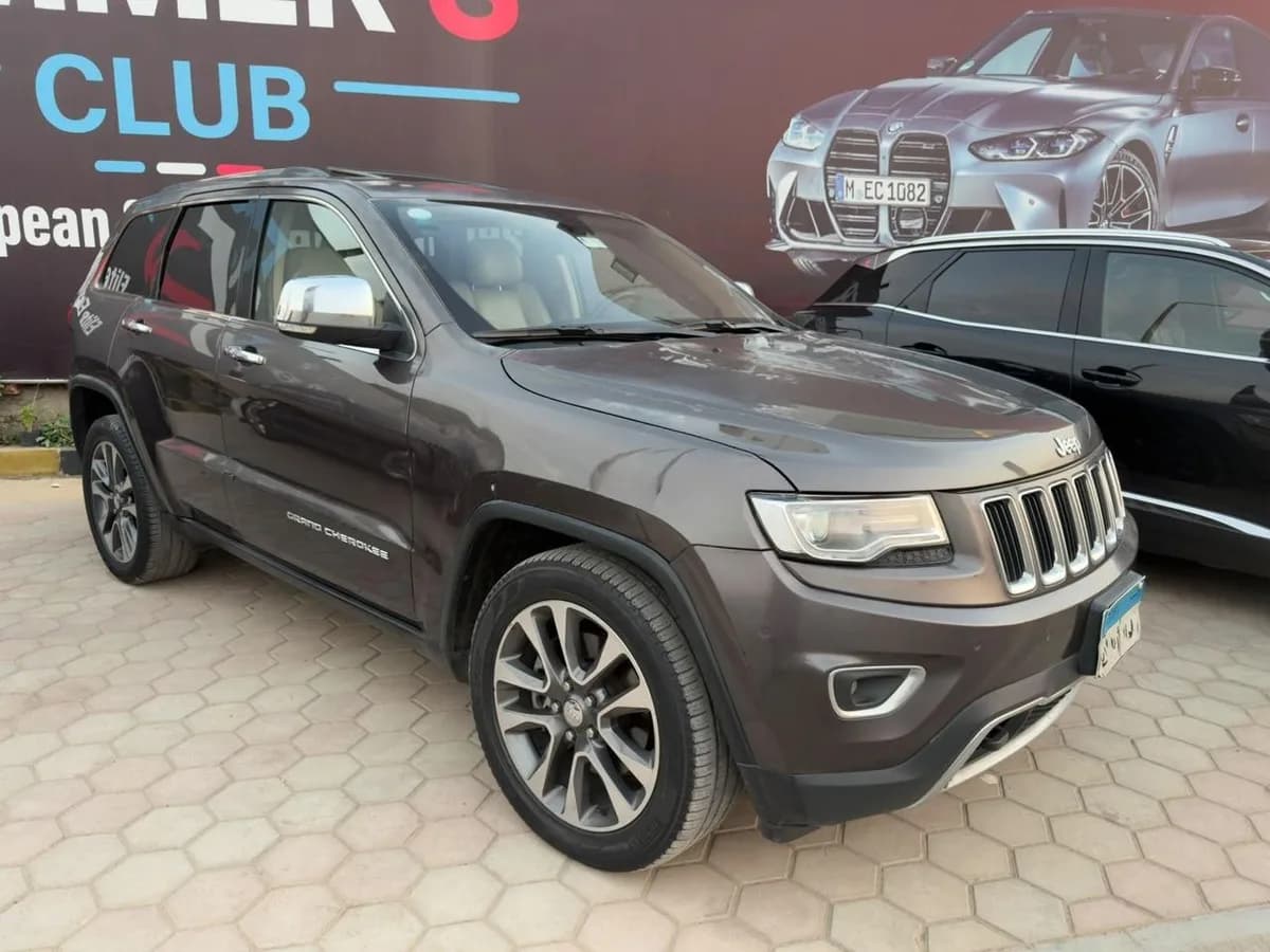 Jeep Grand Cherokee 2017 (1)
