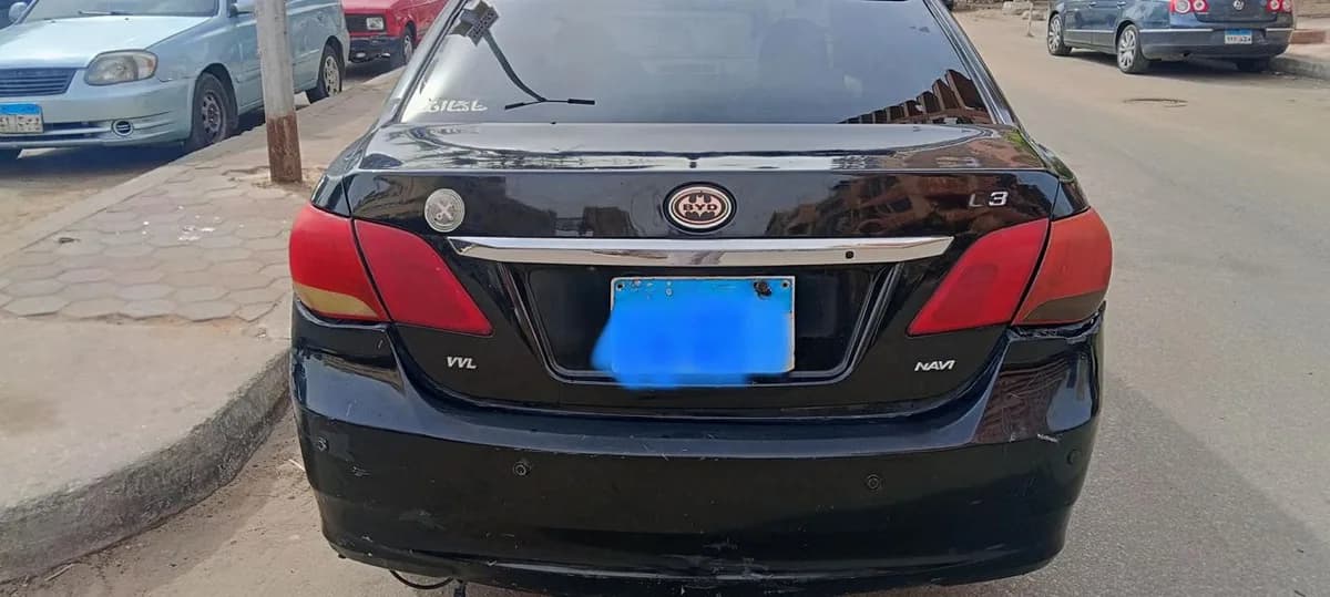 BYD L3 2017 (1)