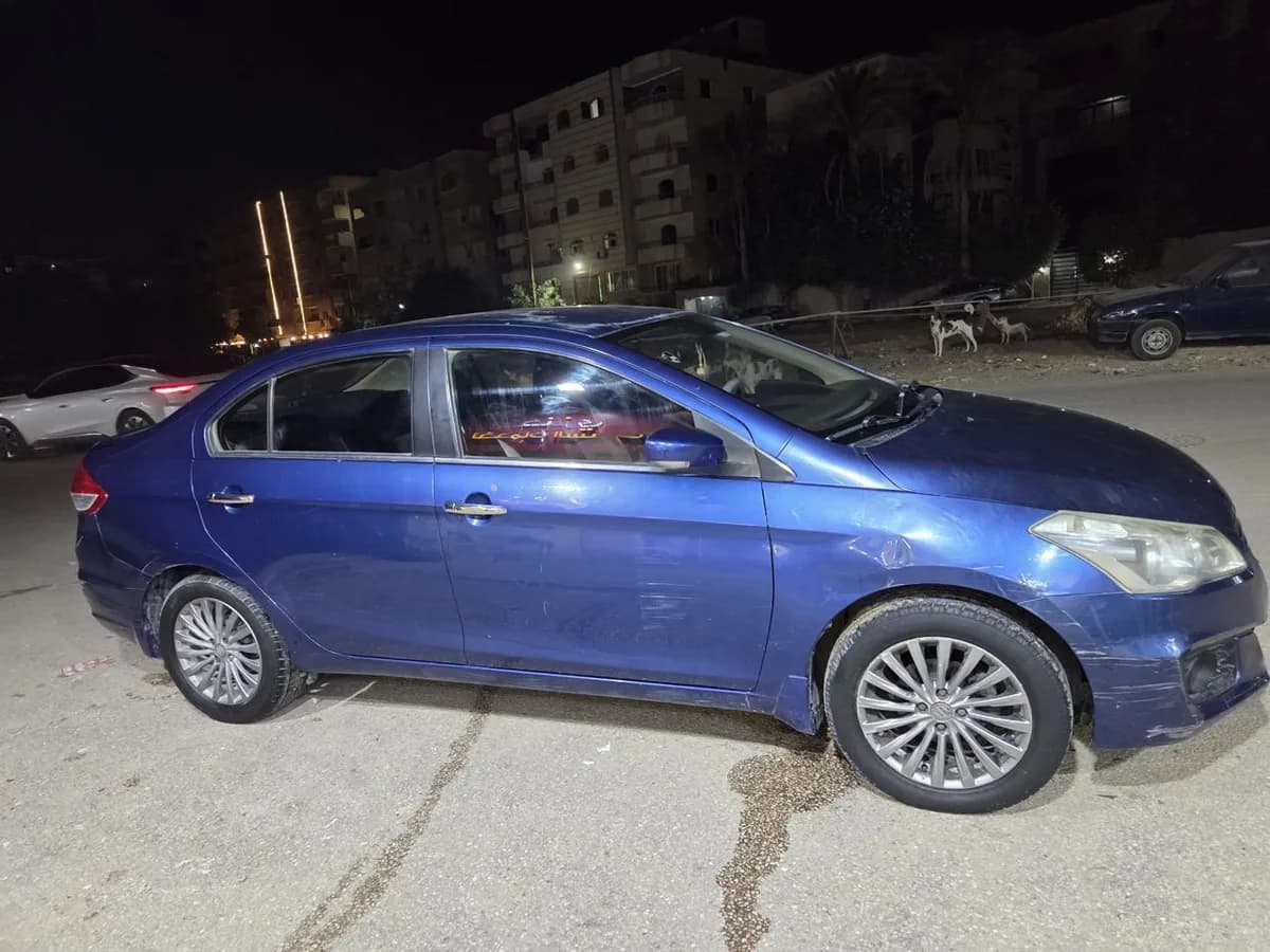 Suzuki Ciaz 2016 (1)