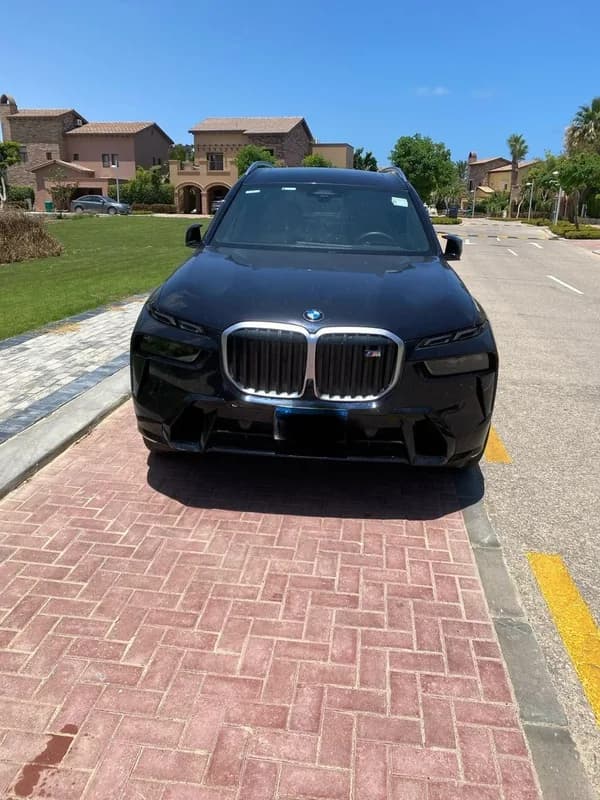BMW X7 2023