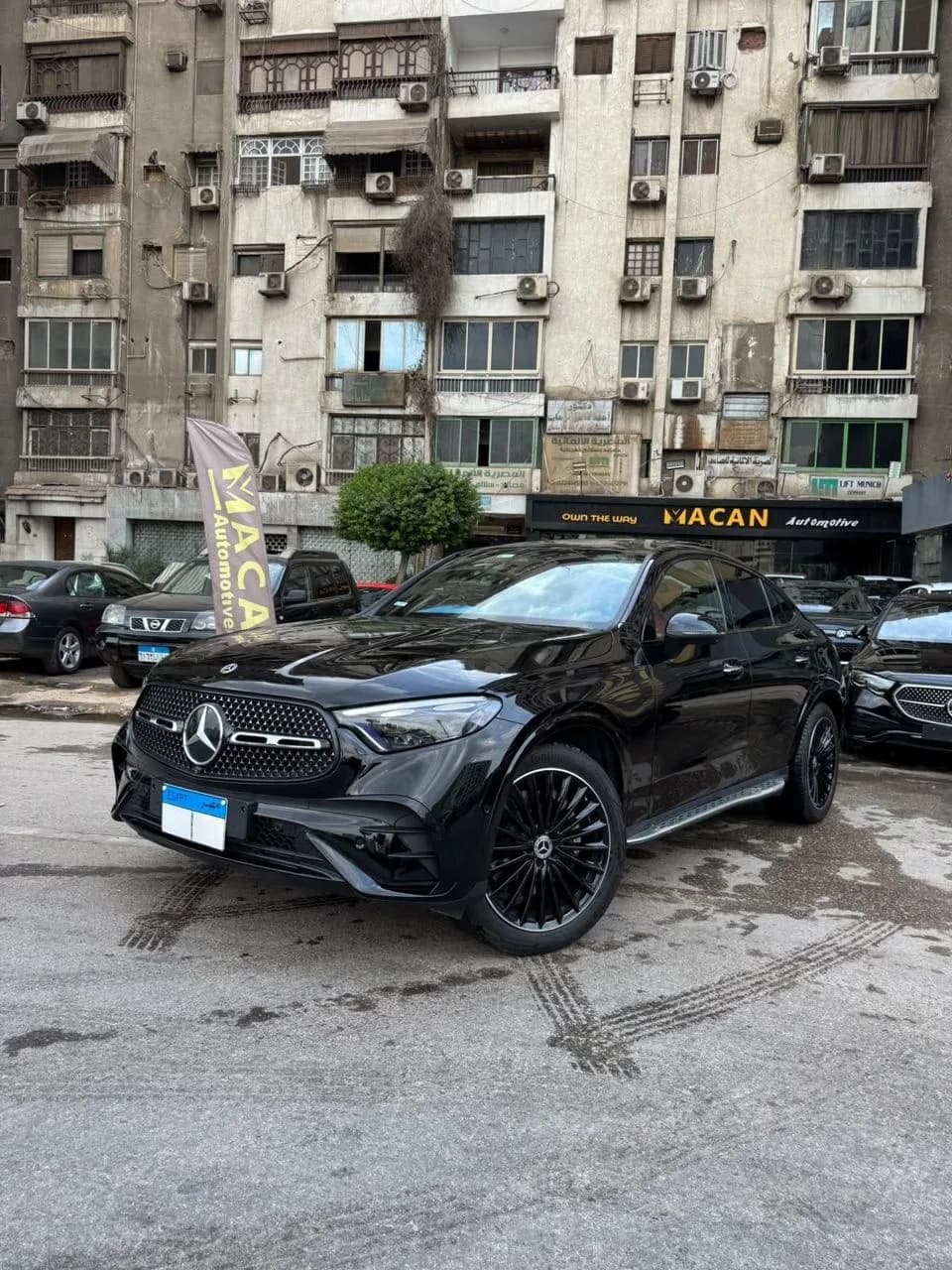 Mercedes GLC 200 2024 (1)