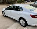 Renault Megane 2022 (5)