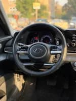 Hyundai Elantra 2021 (1)