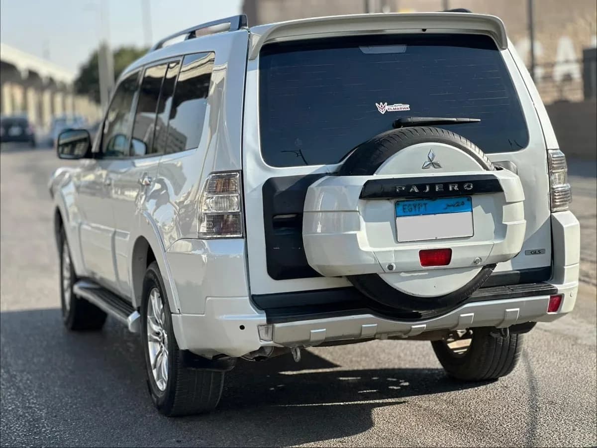 Mitsubishi Pajero 2014 (0)