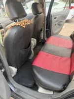 Toyota Yaris 2009 (6)