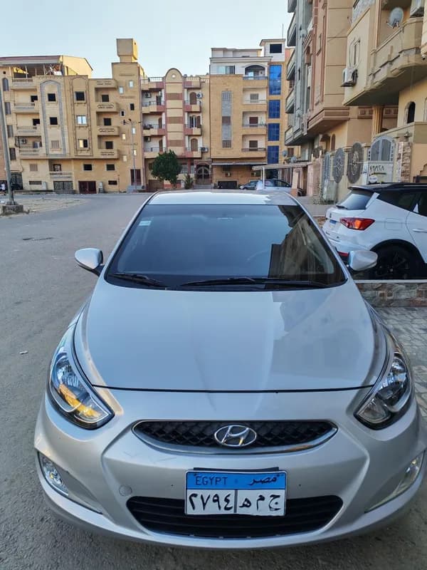 Hyundai Accent RB 2025