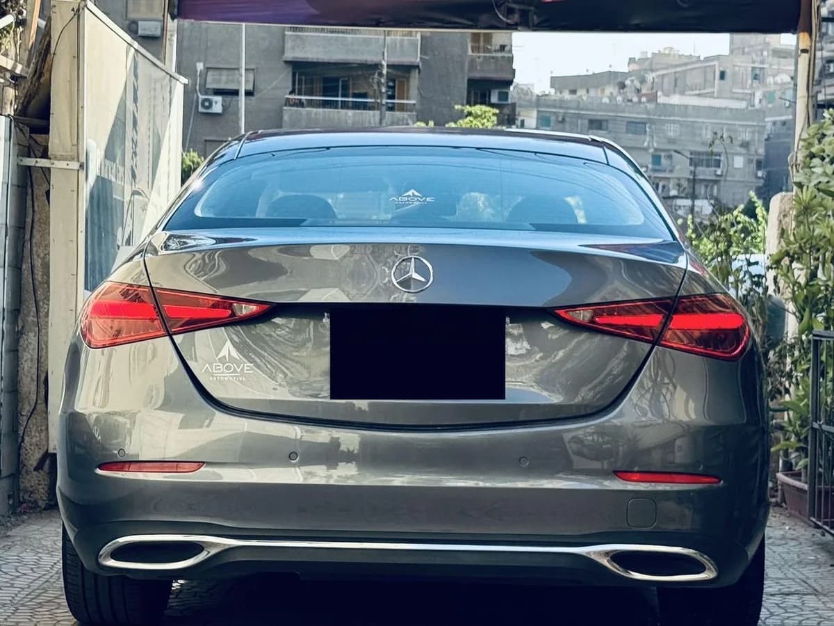 Mercedes C 180 2024 (2)