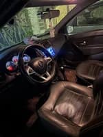 Renault Logan 2018 (2)