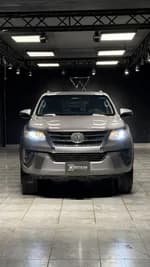 Toyota Fortuner 2019 (2)