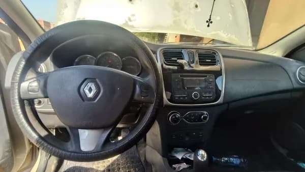 Renault Logan 2015