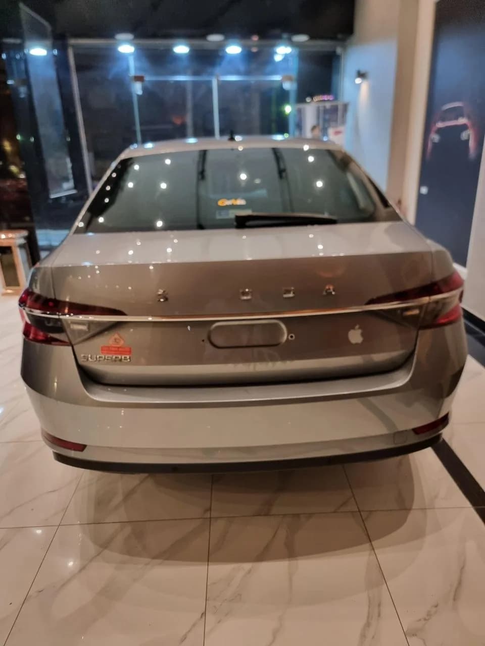 Škoda Superb 2021 (1)