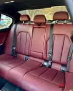 BMW 320i 2023 (11)