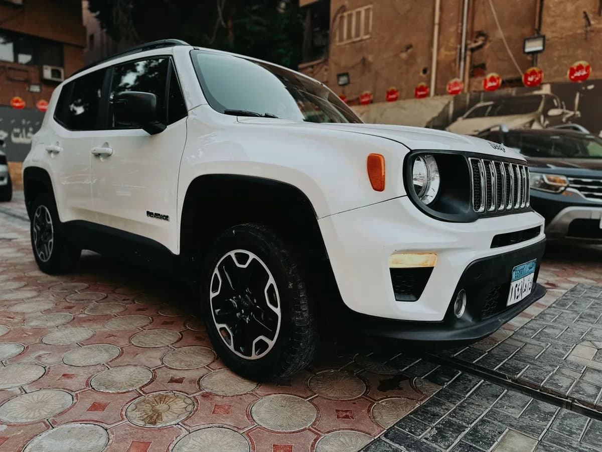 Jeep Renegade 2022 (1)