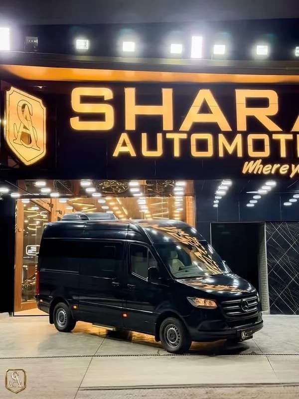 Mercedes Viano 2022