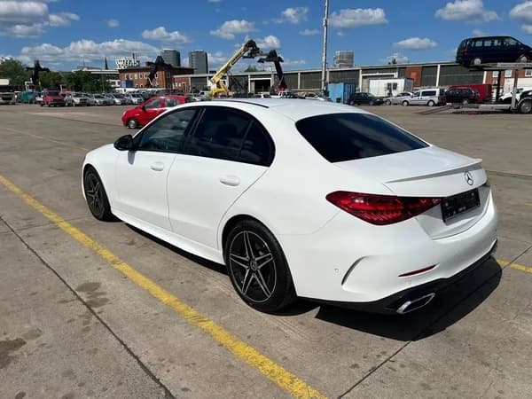 Mercedes-Benz C-200-AMG 2024