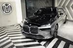 BMW 740 2026 (11)