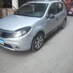 Renault Sandero 2011 (1)