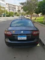 Renault Fluence 2012 (1)
