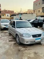 Hyundai Verna 2013 (4)