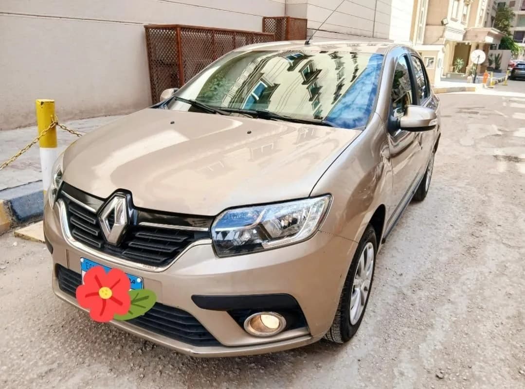Renault Logan 2021 (3)
