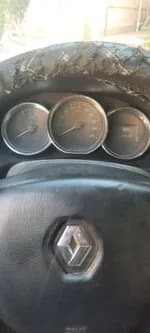 Renault Logan 2014 (7)