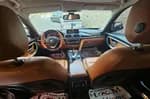 BMW 318 2018 (2)
