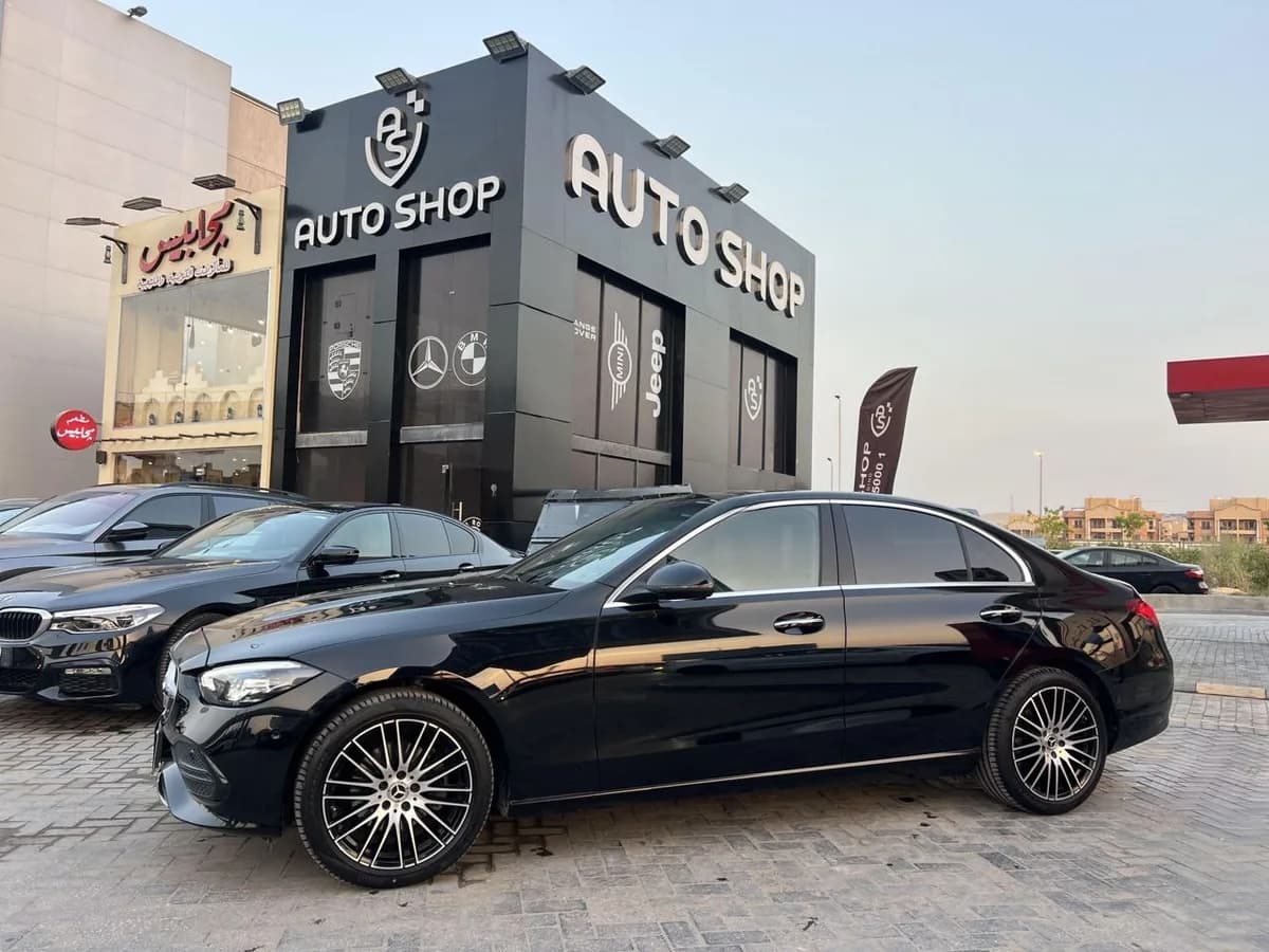 Mercedes C 180 2024 (1)