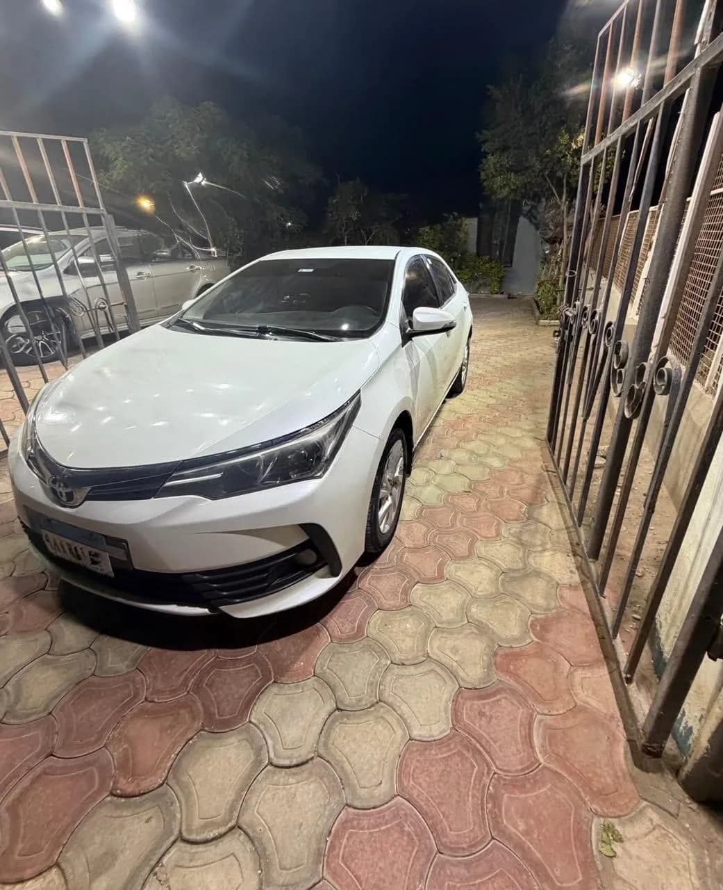 Toyota Corolla 2018 (1)