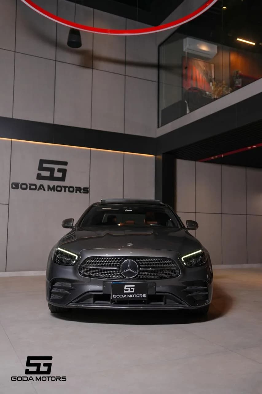 Mercedes E 300 2021 (1)