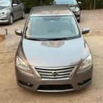 Nissan Sentra 2018 (1)