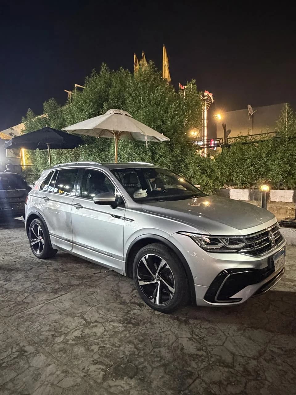Volkswagen Tiguan 2021 (1)