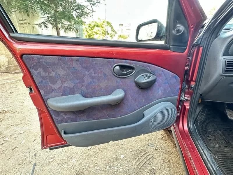 Fiat Siena 2001 (5)