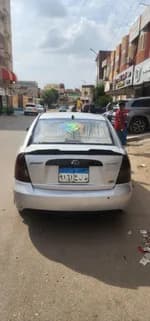 Hyundai Accent 2010 (9)