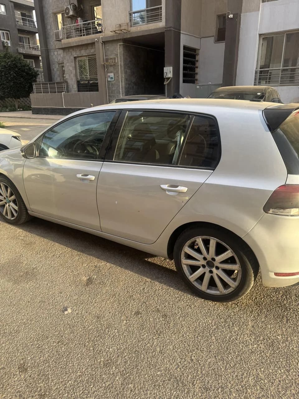Volkswagen Golf 6 2011 (1)