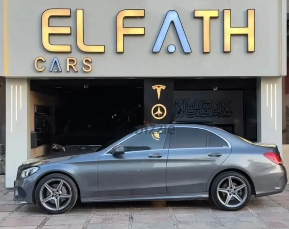 Mercedes C 180 2018 (1)