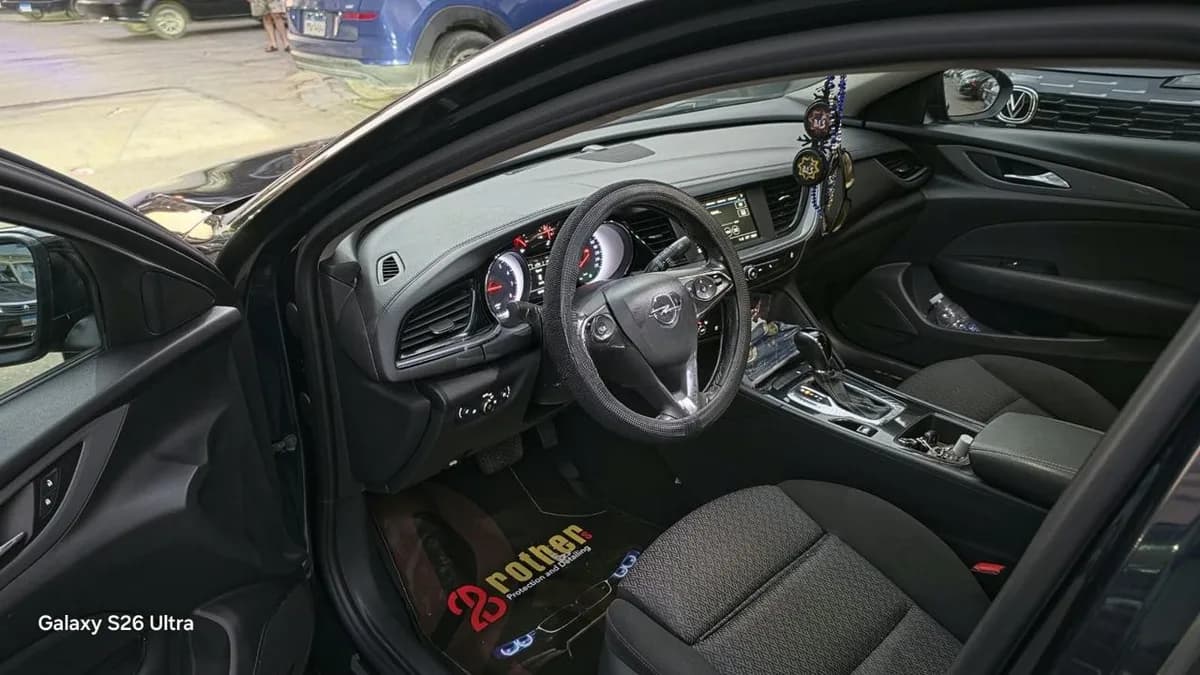 Opel Insignia 2020 (1)