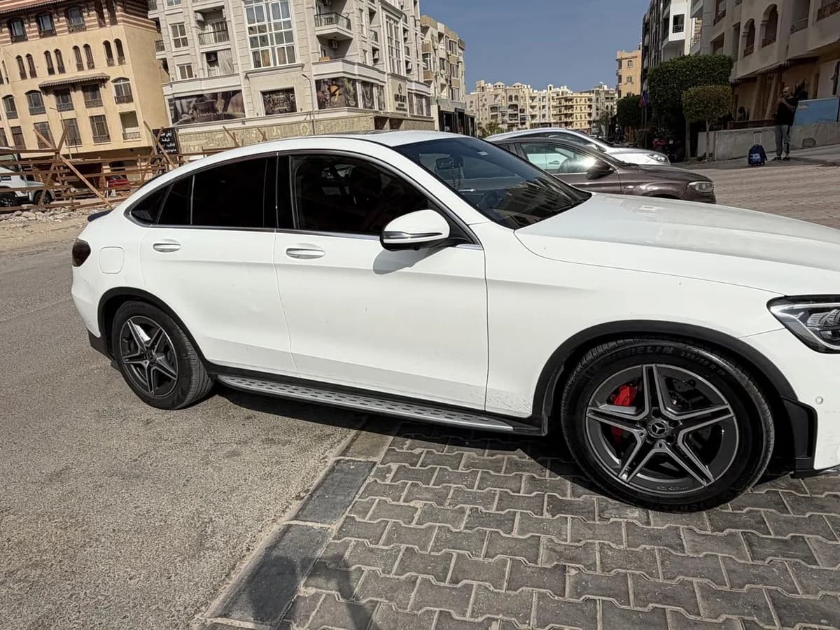 Mercedes GLC300 AMG 2021 (1)