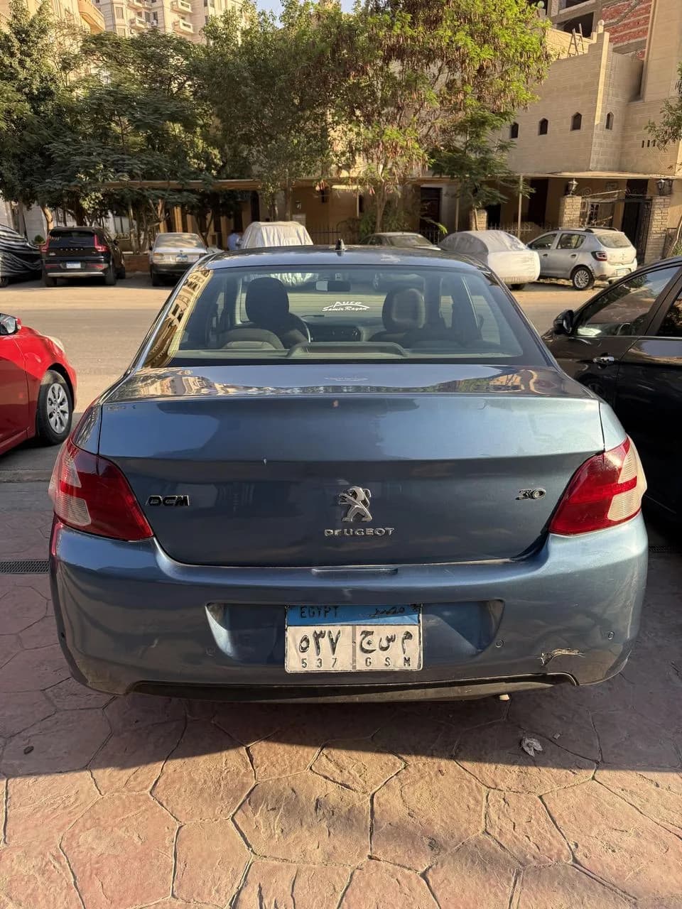Peugeot 301 2016 (3)