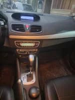 Renault Fluence 2011 (5)