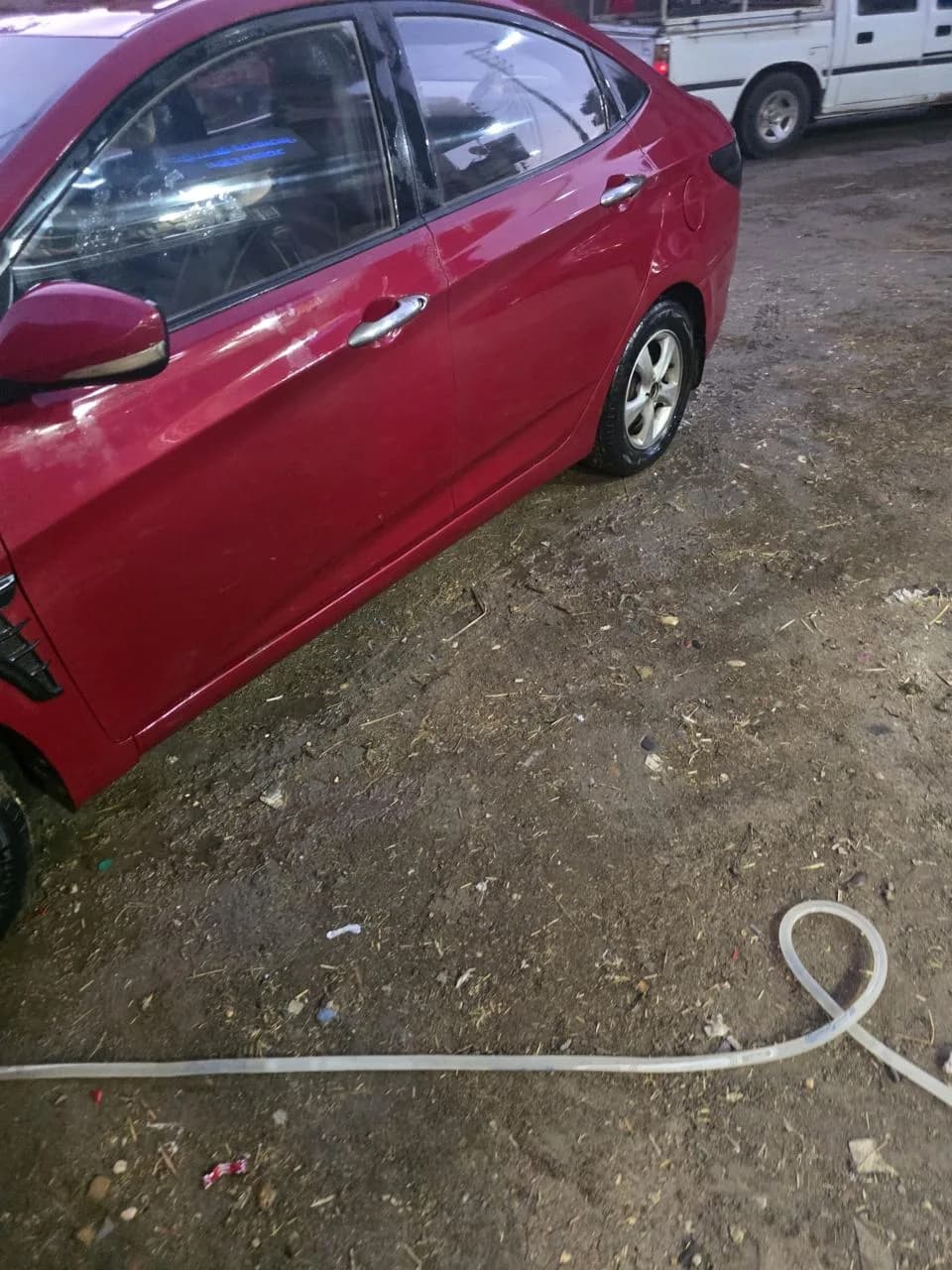 Hyundai Accent RB 2012 (1)