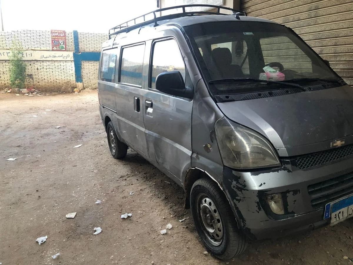 Chevrolet N300 2013 (1)