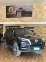 Toyota Fortuner 2023 (2)