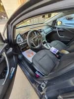 Opel Astra 2013 (2)