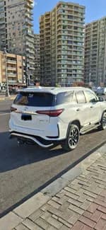 Toyota Fortuner 2021 (4)