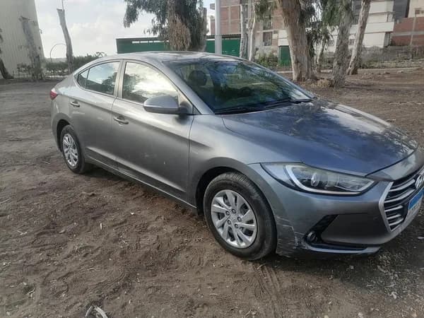 Hyundai Elantra AD 2019