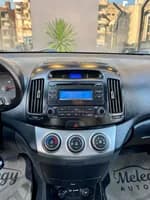 Hyundai Elantra 2020 (10)