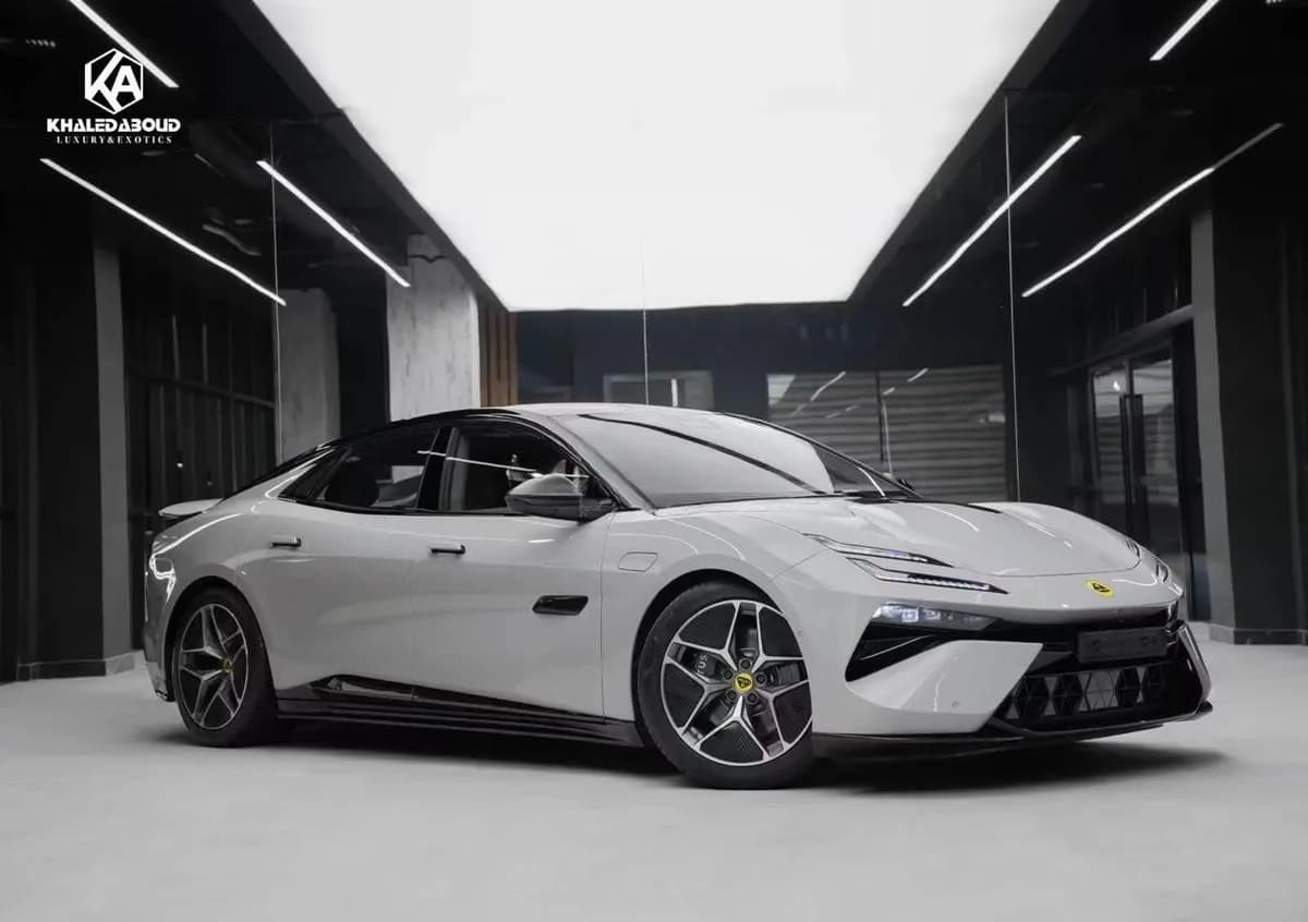 Lotus Emeya 2025 (0)