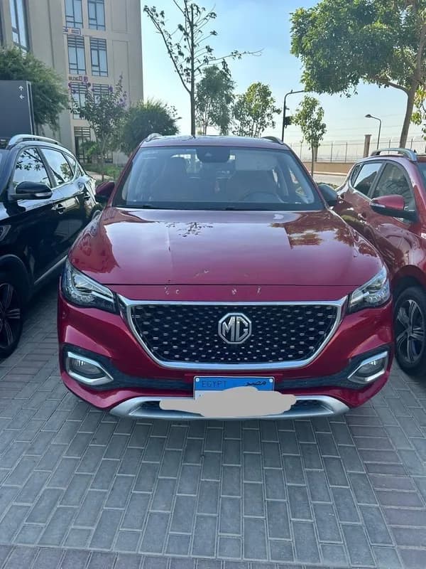 MG HS 2021